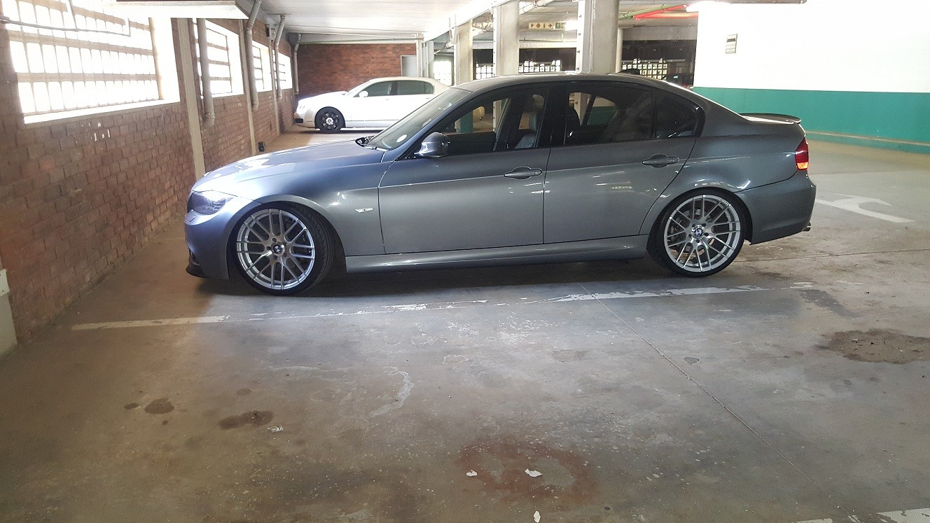 Pic request E90 lowered with H&R / Vogtland springs